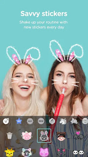 ملصقات أثناء التصوير (selfie stickers) ملصقات أثناء التصوير (selfie stickers)